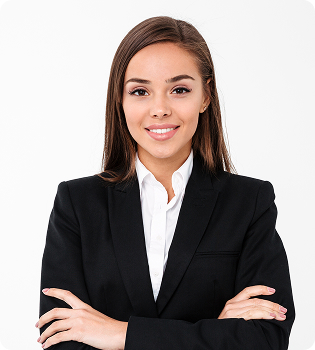 Elara Voss - Founder & Head Perfumer